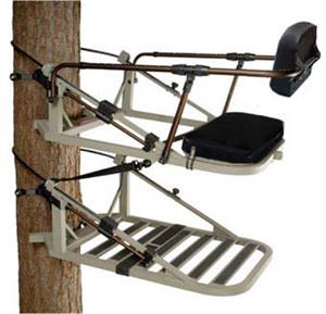 Equalizer Geared Leveling Treestand Facing the Tree Equalizer BuckShot CenterShot
